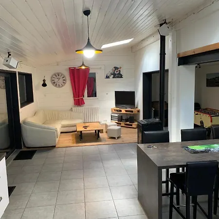 Maison Spacieuse Confort 10 Personnes *